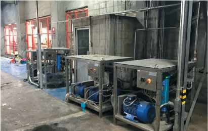 multiple projet pump stations for forming fabric press felt and dryer fabric cleaners